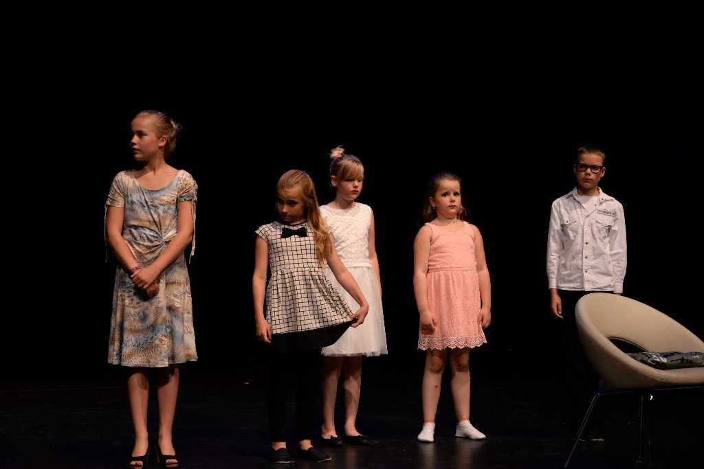 ../Images/Musical Nanny de Vries 207.jpg